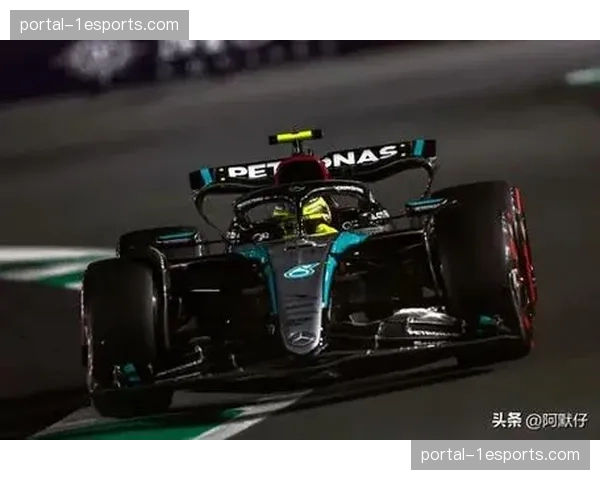 从数据看梅赛德斯W15的进步：直道尾速提升明显，慢弯竞争力仍不足